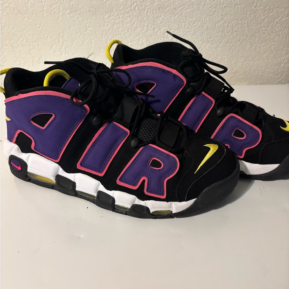 Nike Air Uptempo in Black Purple Pink